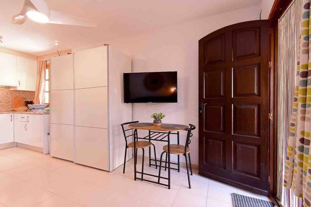 Violeta Apartment Los Urrutias Exterior photo